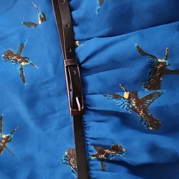 Kensie Blue A-Line Mini Dress, Cap Sleeves, Hummingbird Pattern, Belt, Zipper - Picture 3 of 12